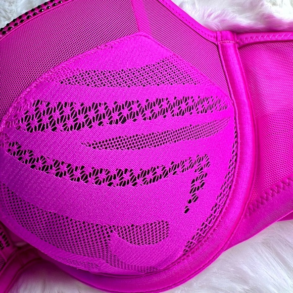 La SENZA Beyond Sexy Push Up Bra Fully Padded in Magenta Size 34B - Picture 3 of 6
